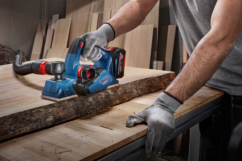 Bosch 18v planer online review